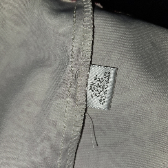 Anthropologie WAYF flare red and cream floral mini skirt. Size medium. - Picture 5 of 5